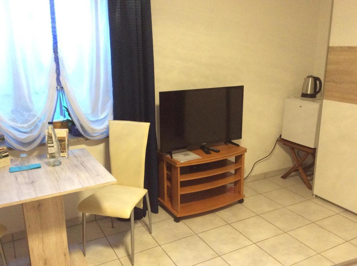 Ferienappartement Souterrain Volkertshausen Buitenkant foto