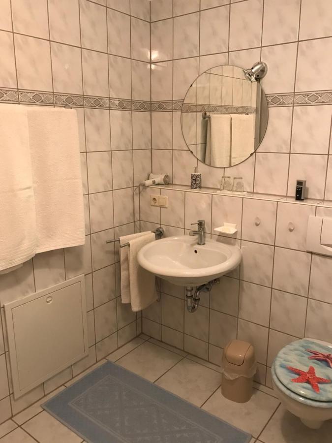 Ferienappartement Souterrain Volkertshausen Buitenkant foto